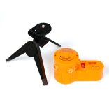 Lézeres mini szintező tripoddal - 105 x 50 x 60 mm - 3 x AG13