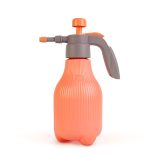 Kézi permetező - 1,75 L - 3 bar nyomás, biztonsági szeleppel