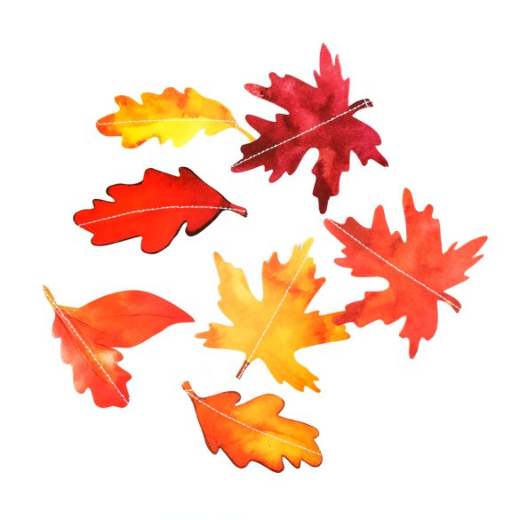 Őszi dekoráció - hulló falevelek - felakasztható - 2,1 m - 4 db / csomag