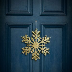 Karácsonyi dekoráció - jégkristály - glitteres arany - akasztható - 31 cm